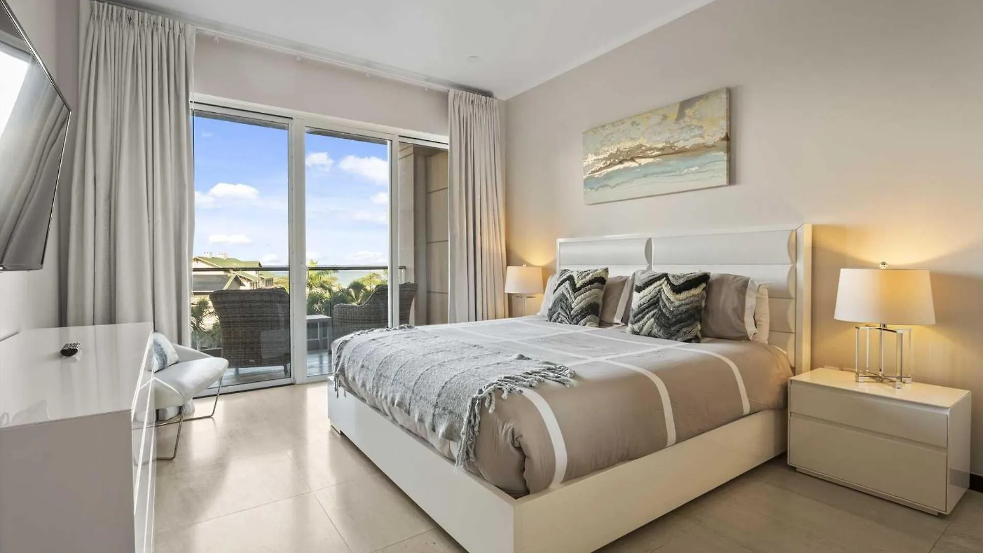 Holiday home Eagle Beach - Alluring Beach View 2Br Condo -Lv304 Palm Beach