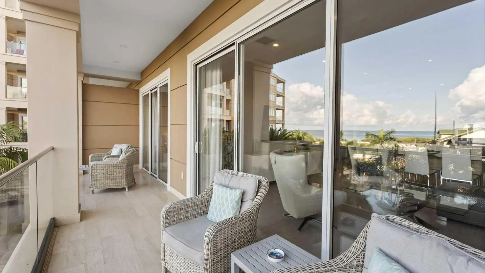 Eagle Beach - Alluring Beach View 2Br Condo -Lv304 Palm Beach 0*,
